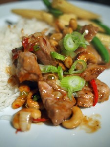Pork with chilli and cashews
